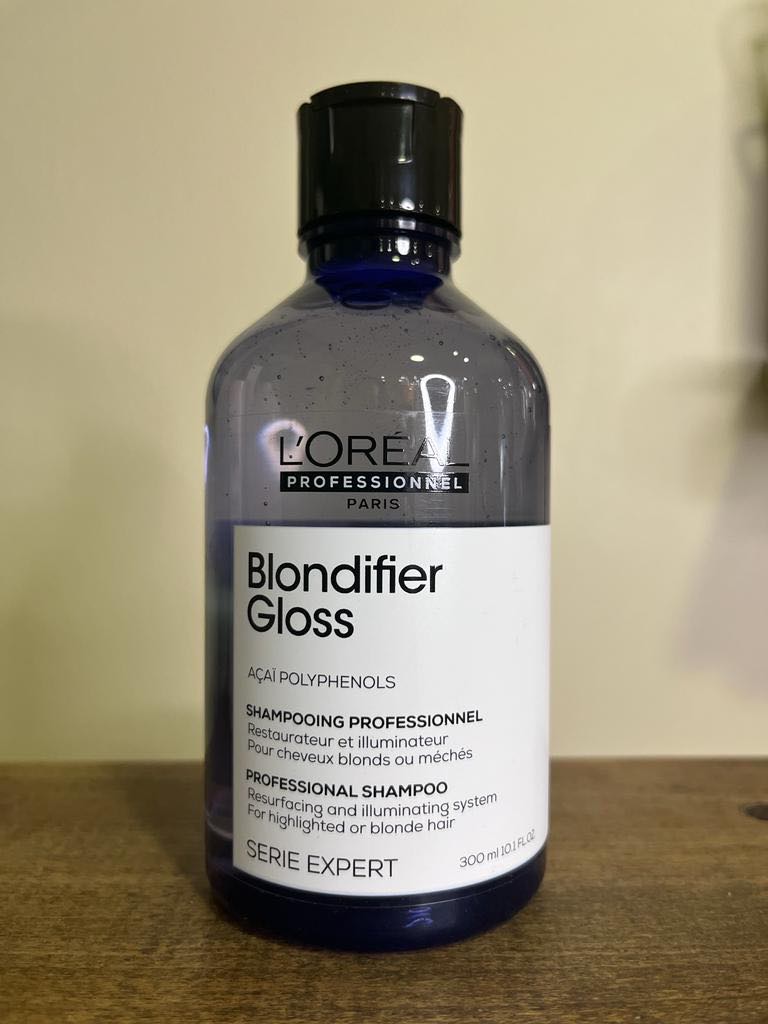 Shampoing L'Oréal Blondifier Gloss illuminateur de cheveux blonds